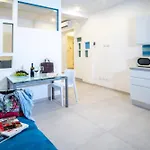 Sorrentovibes - Family Apartment In Sorrento Centre